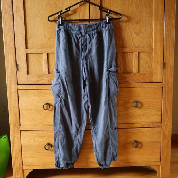 LULULEMON Move Lightly Tencel Pant *25" in Blue Tied Women’s Size 6 - Picture 4 of 13